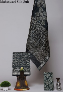  Maheshwari Silk Cotton Hand Hand Block Blackswirl Suit Fabric 